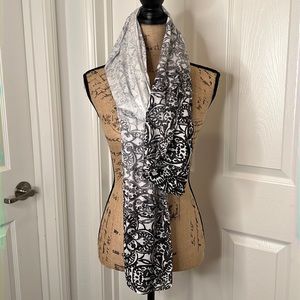 White House Black Market Women’s Scarf. 100% Viscose. Black and White.